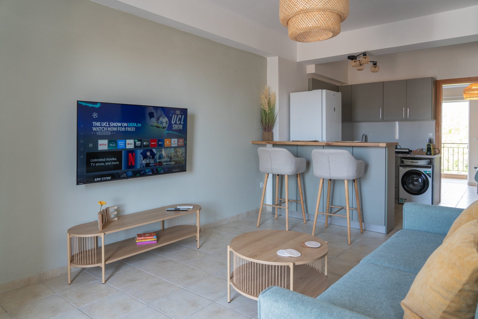 Frosa 1 – κατάλυμα Airbnb | παραλιακό διαμέρισμα 200μ από την παραλία, Καλαμάτα · Front Easy STR Airbnb Καλαμάτα
